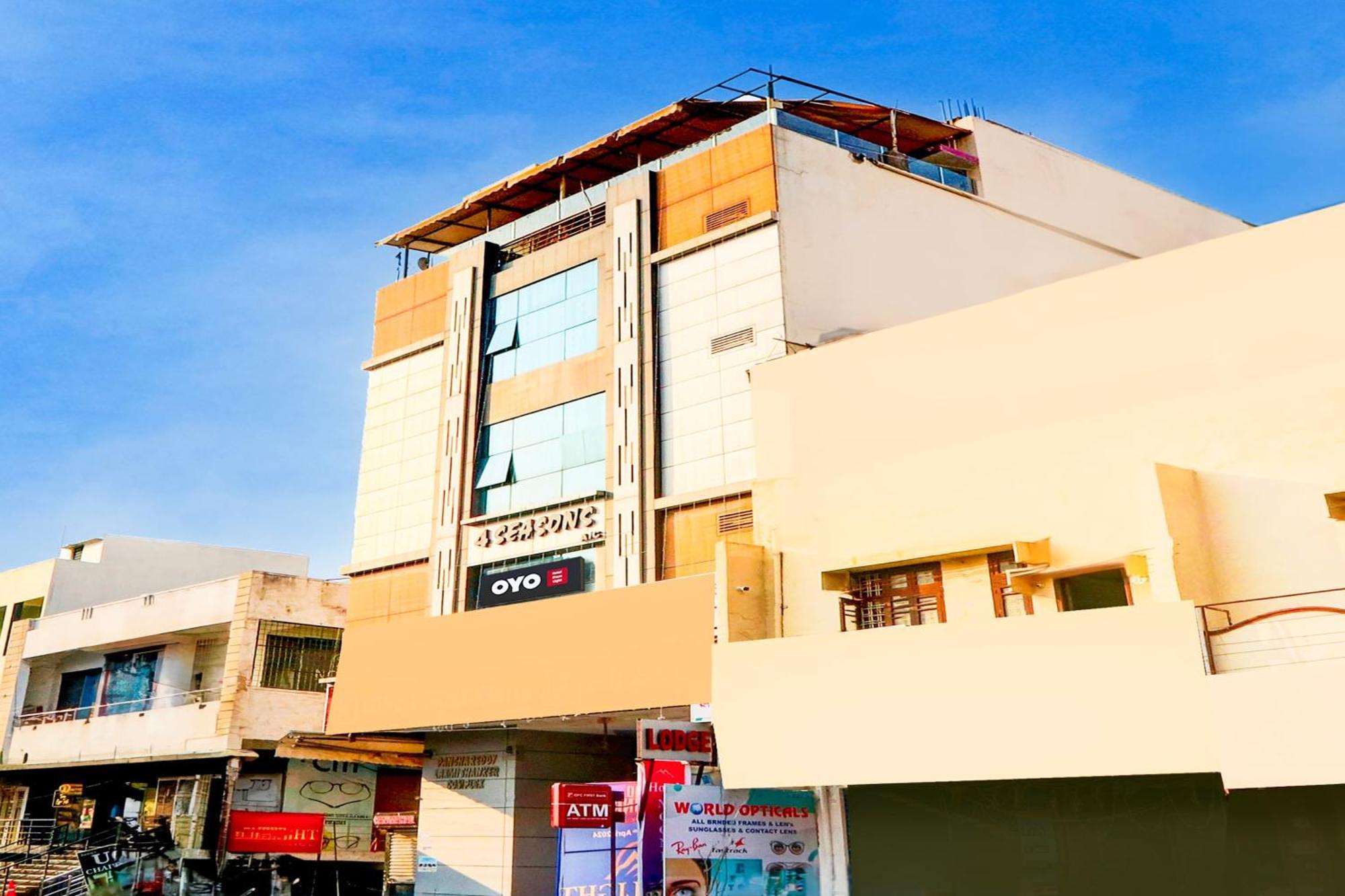 Hotel O Moon Light Nizamabad Exterior foto